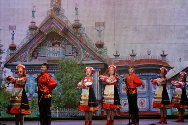 Отчетный концерт ансамбля "Узоры"